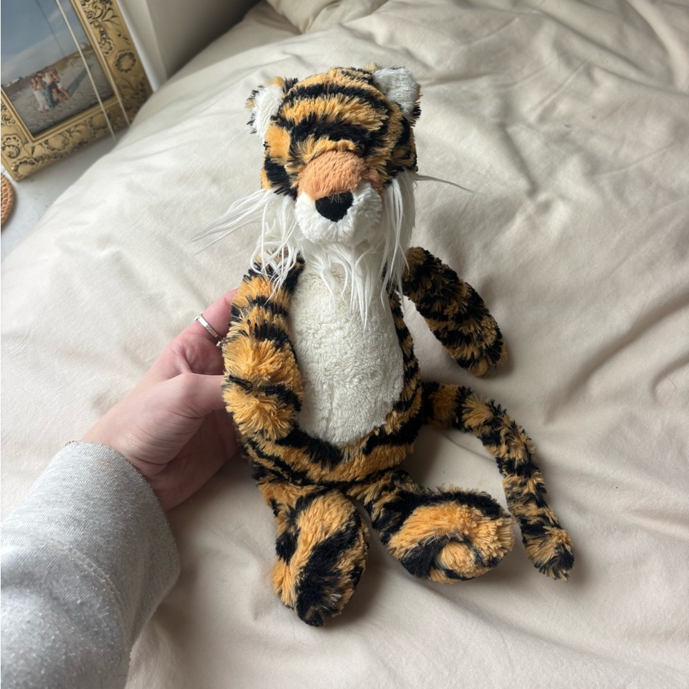 Medium bashful tiger jellycat